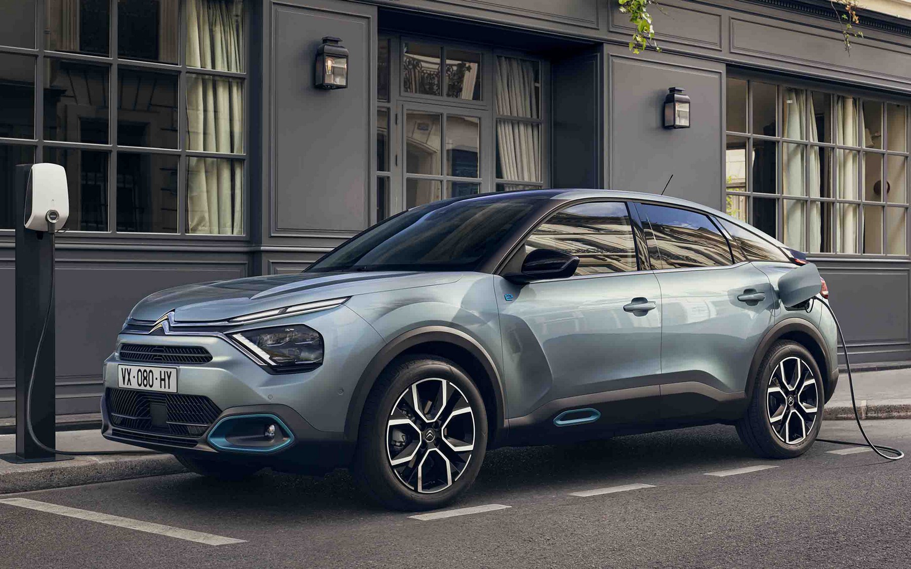 Citroen_C4_2020_e_blue_city_2880_2250